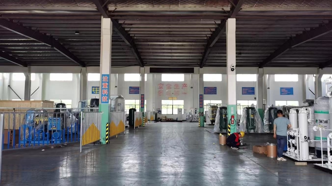 Jiangsu Luoming Purification Technology Co., Ltd. linia produkcyjna producenta